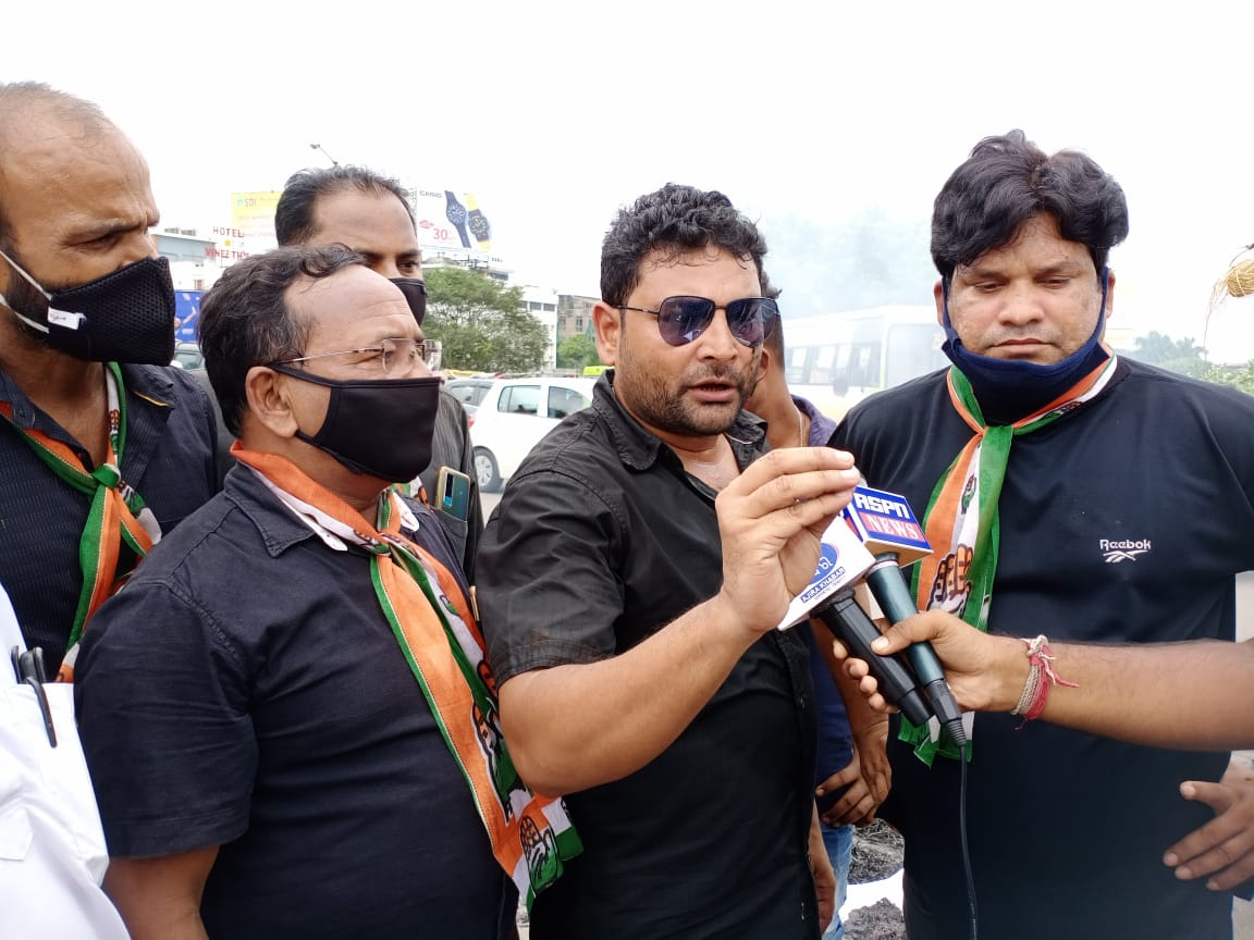 Bhubaneswar District Congress, opposes phone tapping and WhatsApp hacking