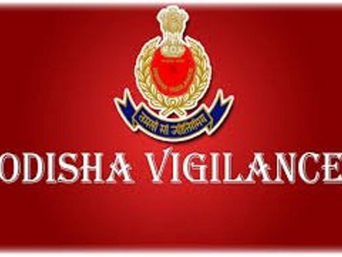 Revenue Inspector Held For Taking Bribe 