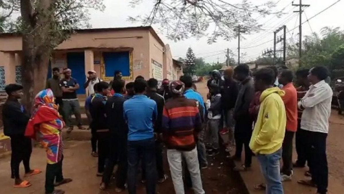 2 killed, one critical in group clash during 'Chaitra Parba'  in Koraput