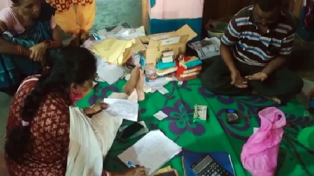 Vigilance raid conducted on PACS Assistant Secy of Bargarh 