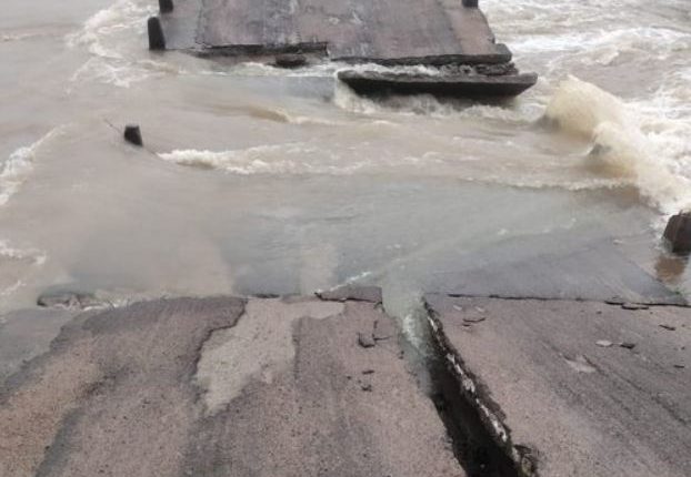 Bridge collapses in Nuapada amid heavy rains