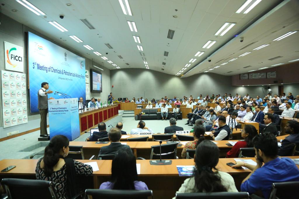 Mandaviya Calls for creating India's own model to lead the global chemicals and fertiliser market