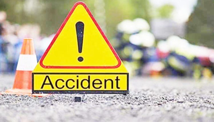 Woman dead, 8 critical as truck hits auto-rickshaw
