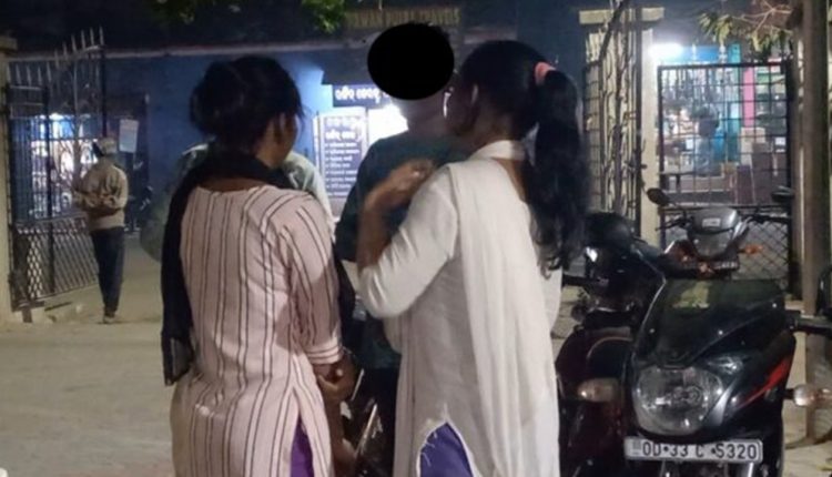 2 Sisters Rescued After Being Cheated By Youth On Pretext Of Marriage