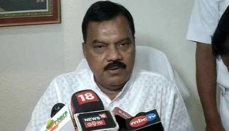Odisha Assembly Deputy Speaker escapes unhurt in road accident