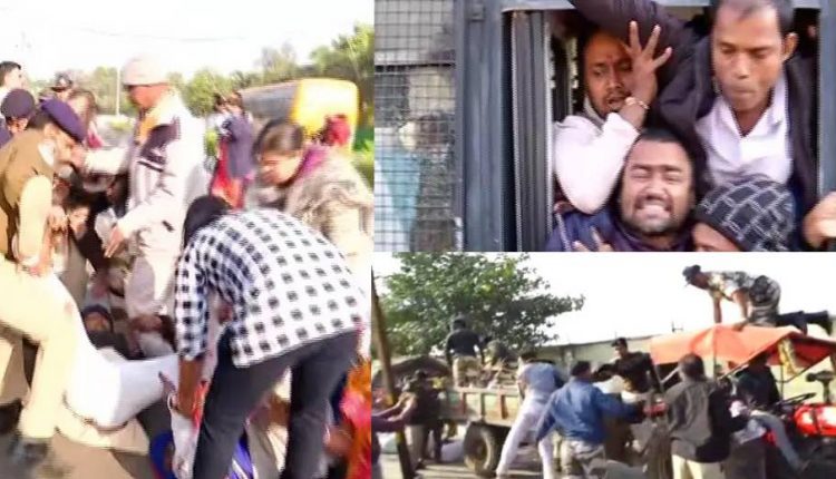 Tension near Naveen Niwas as NKS stages protest with paddy bags