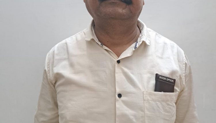 Sonepur: Vigilance nabs lab technician taking ₹9k bribe