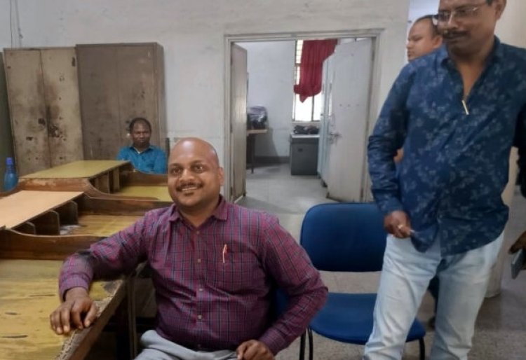 CBI Arrests Rourkela HPO Assistant Postmaster and Postal Agent in Bribery Case