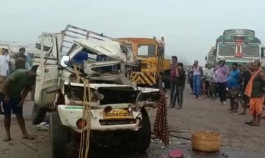Pickup van hits truck on NH 5A; 3 dead, 6 critical
