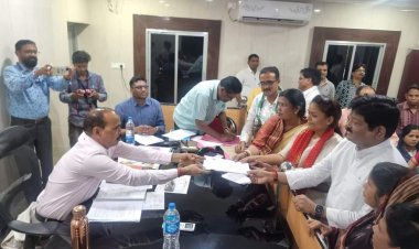 BJD candidate files nomination for Jharsuguda by-poll