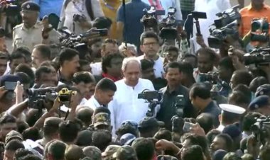 Odisha CM Naveen Patnaik Participates To Touch Lord Jagannath’s Chariot During Puri Rath Yatra