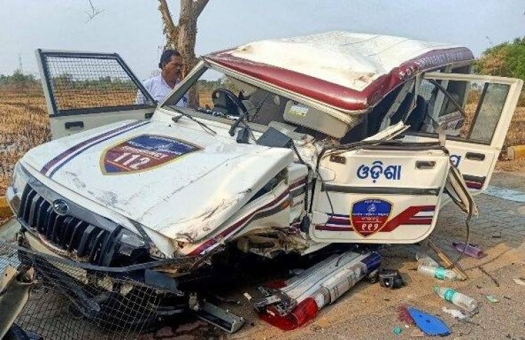 Truck hits patrolling van in Boudh; 4 cops critical