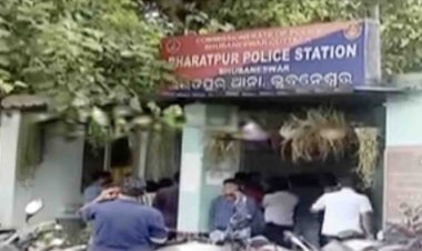 Teacher Held For Forcing Girl Student To Have Relationship With Him in Bhubaneswar