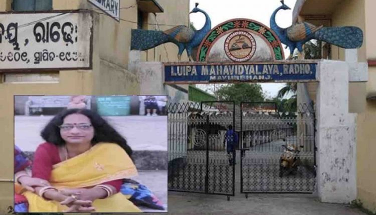 Lady lecturer arrested for appearing in exam for absent student