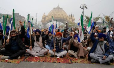 Farmers' protest in Punjab disrupts commuter traffic; rail and bus services have been suspended.